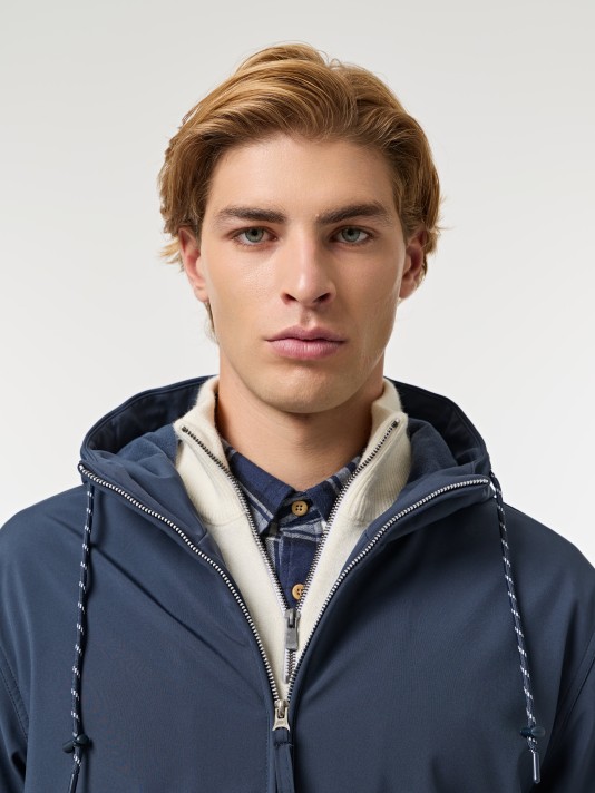 Parka com carapuço Parka com carapuço