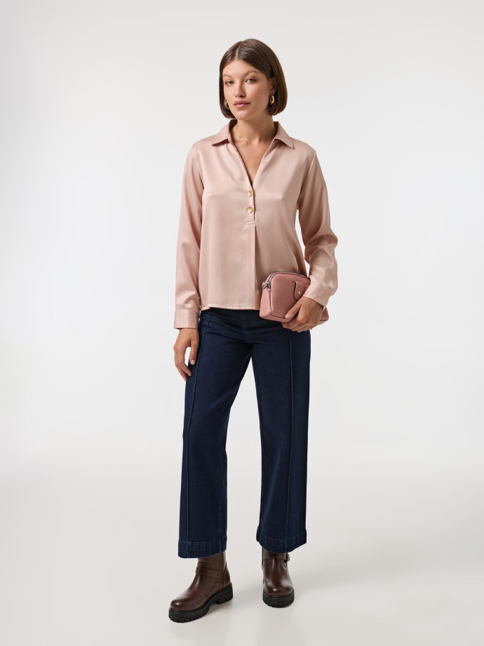 Blusa com botes