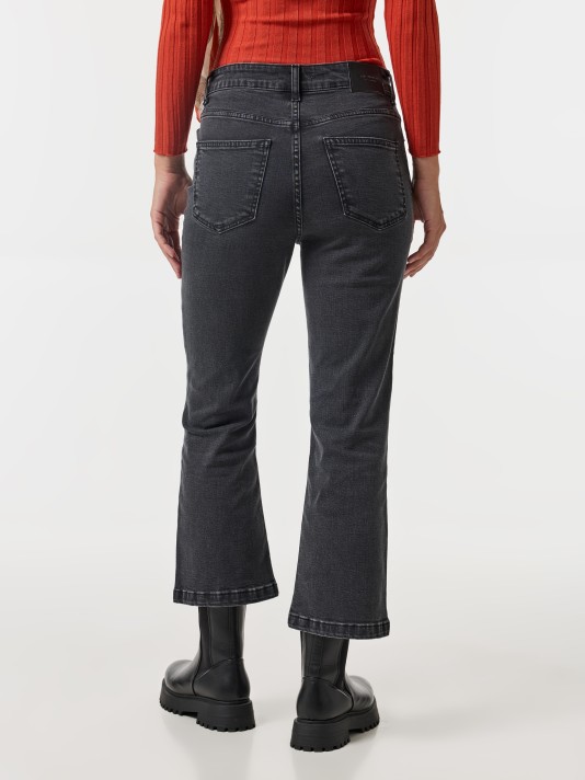 Calças de ganga flare cropped Calças de ganga flare cropped