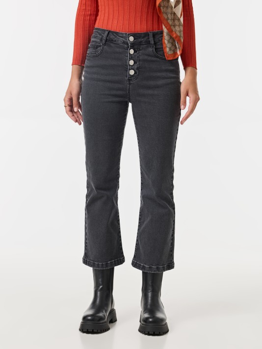 Calças de ganga flare cropped Calças de ganga flare cropped