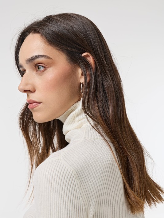 Camisola de gola alta Camisola de gola alta