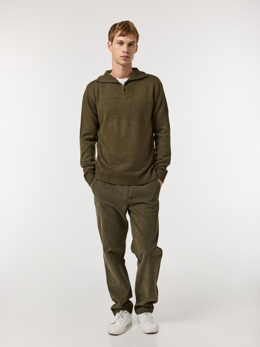 Camisola de malha com gola Camisola de malha com gola