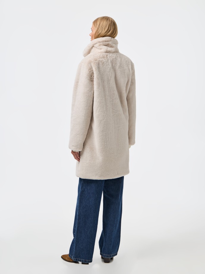 Casaco de pelo sinttico