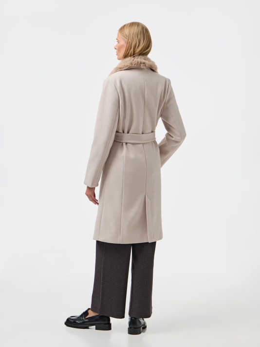 Casaco com gola de pelo removível Casaco com gola de pelo removível