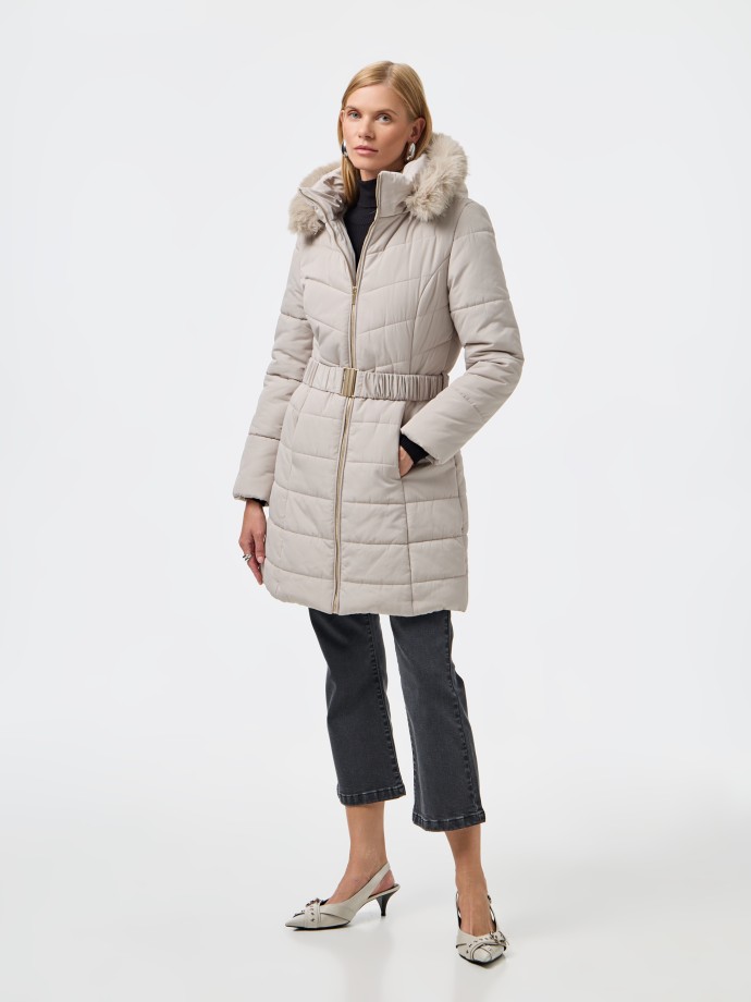 Casaco acolchoado com carapuço Casaco acolchoado com carapuço