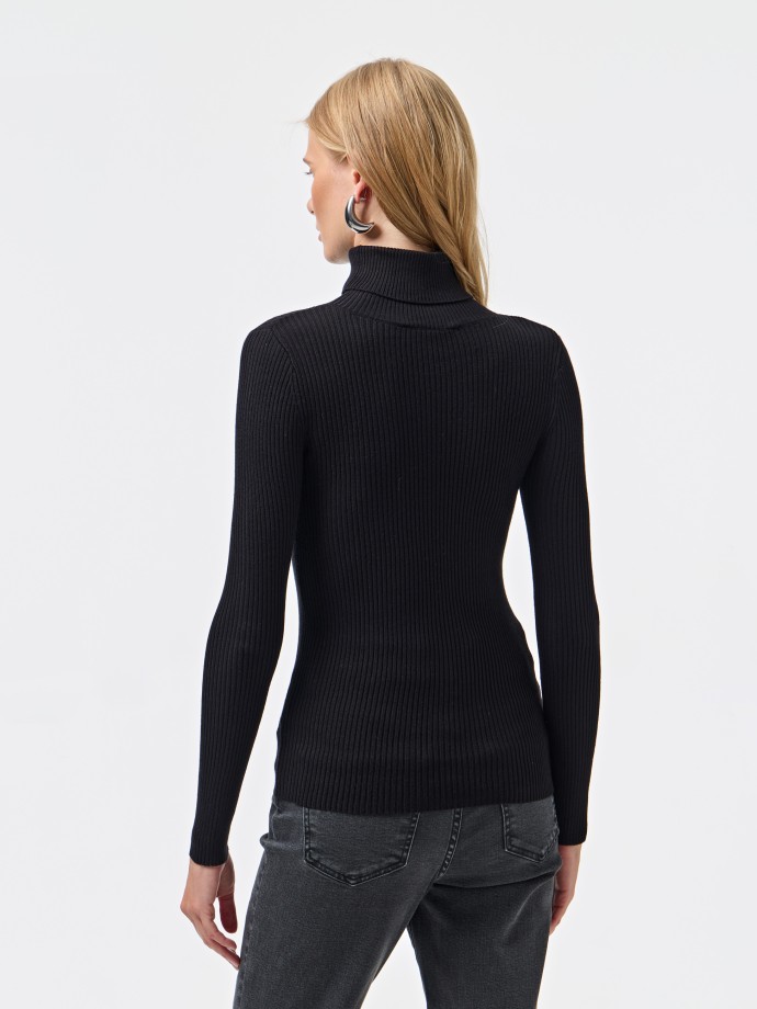 Camisola de gola alta