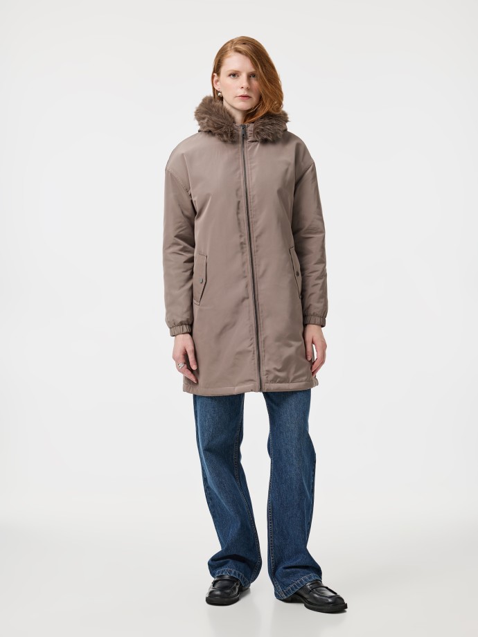 Parka com carapuço Parka com carapuço