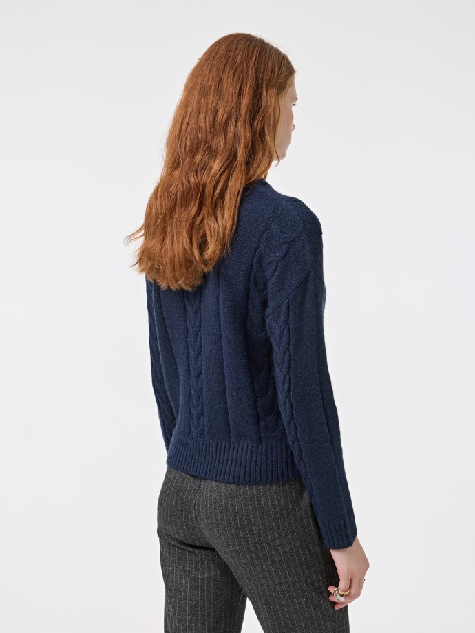 Camisola em malha entranada