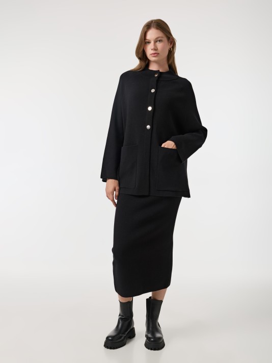 Casaco com botões Casaco com botões