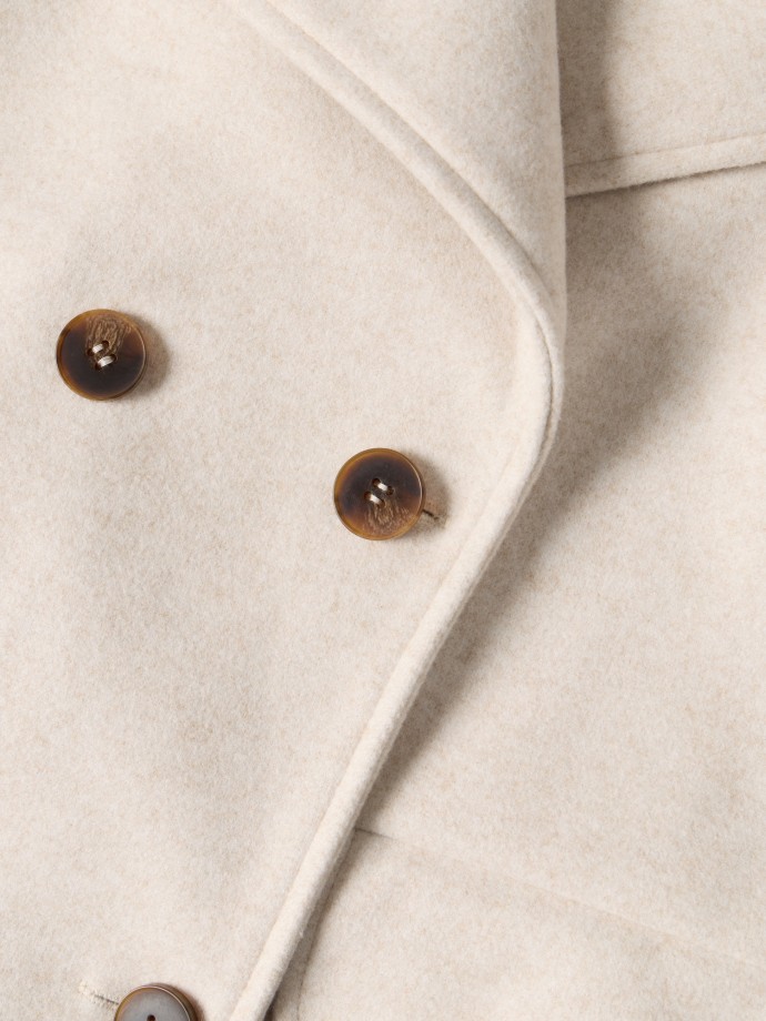 Casaco comprido clssico