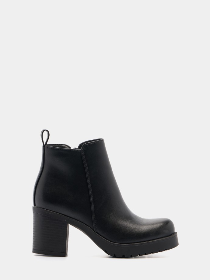 Bota de cano baixo Bota de cano baixo