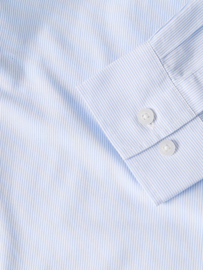 Camisa com riscas em algod�o