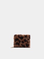 Carteira em pelo de padr�o animal