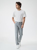 Calças slim fit Calças slim fit