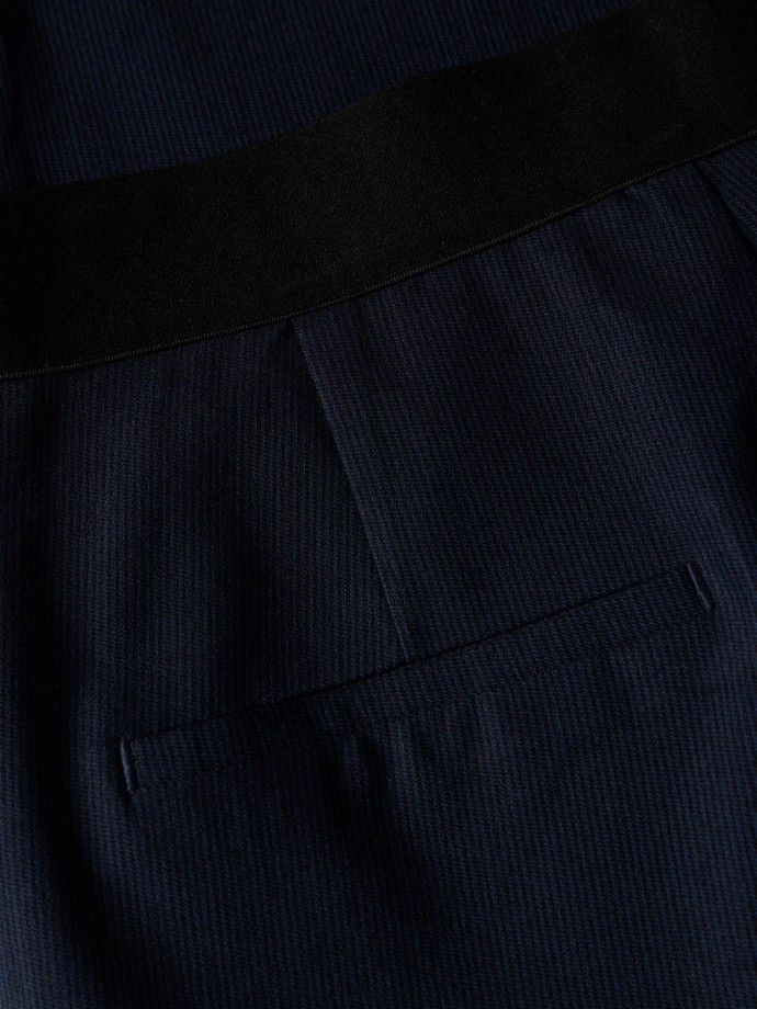 Calças de tecido clássicas Calças de tecido clássicas