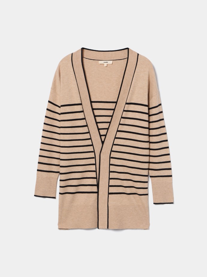 Casaco de malha �s riscas