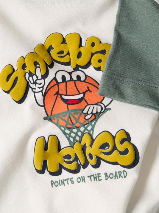 T-shirt estampada T-shirt estampada