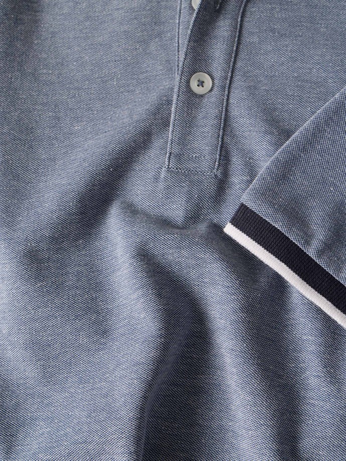 Polo em malha piquet