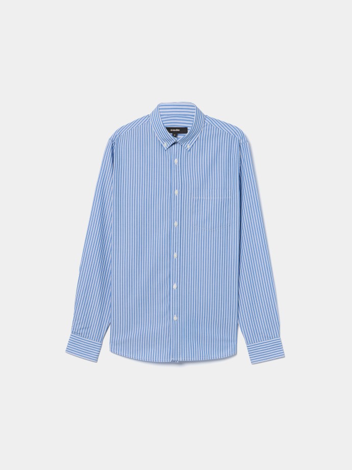 Camisa �s riscas com bolso