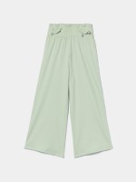 Cal�as flu�das com la�os