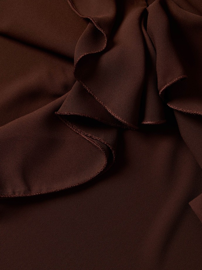 Blusa com folho Blusa com folho