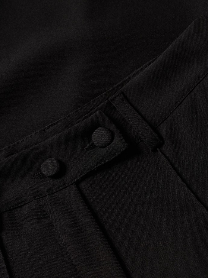 Calas de tecido com 2 botes