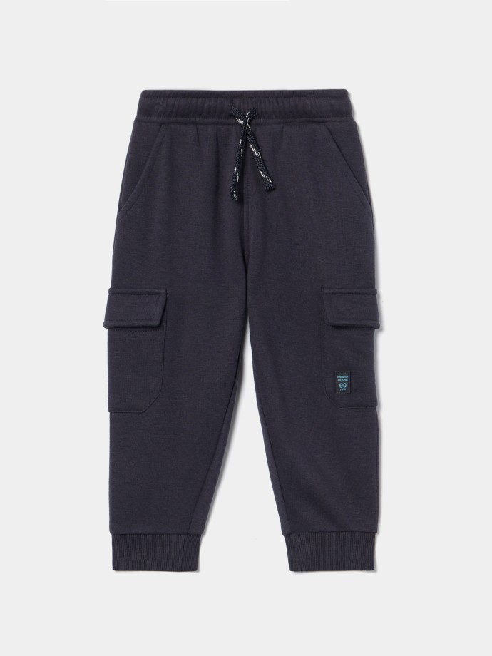 Cal�as cargo de felpa