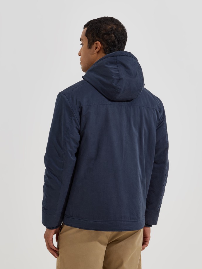 Parka com bolsos frontais