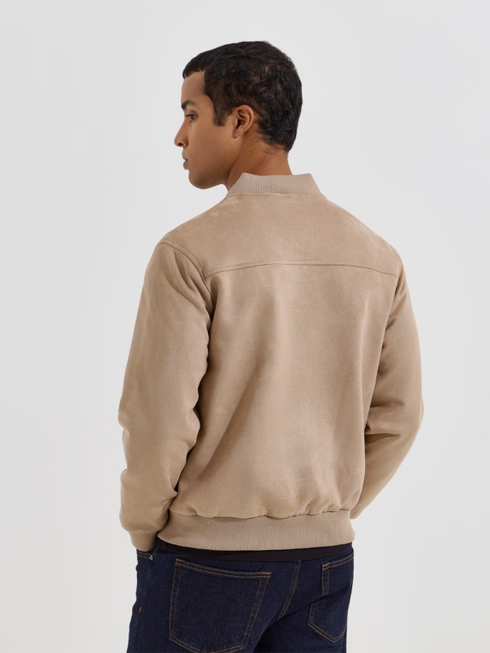 Blus�o de efeito suede