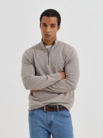 Camisola com gola de fecho