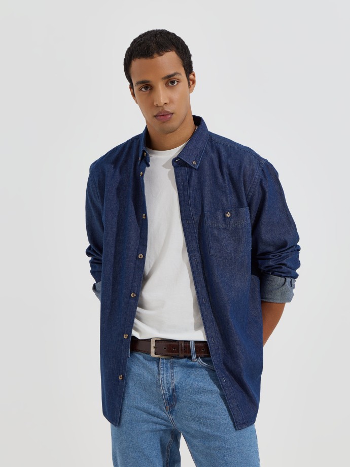 Camisa de ganga com bolso