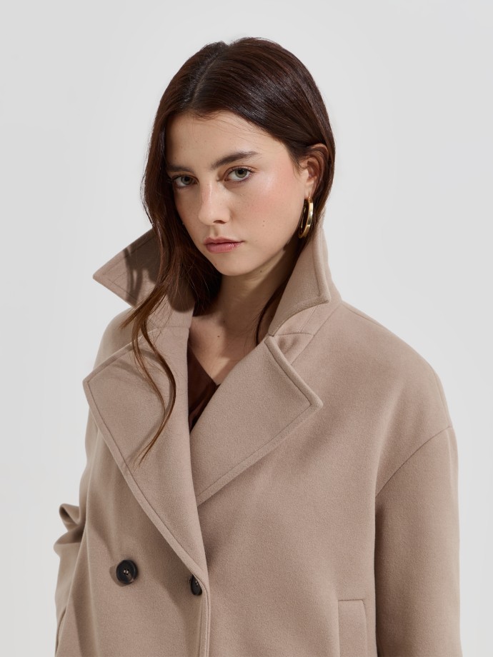 Casaco curto em fazenda