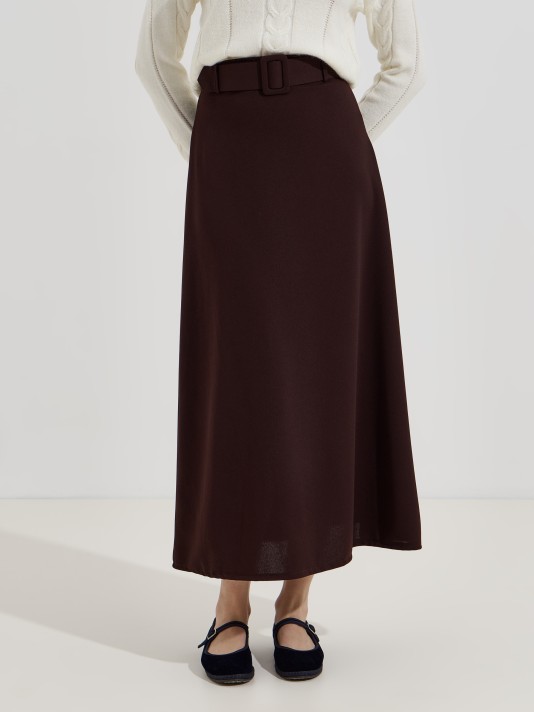 Saia midi evasê Saia midi evasê