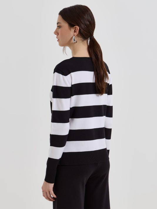 Camisola de malha às riscas Camisola de malha às riscas