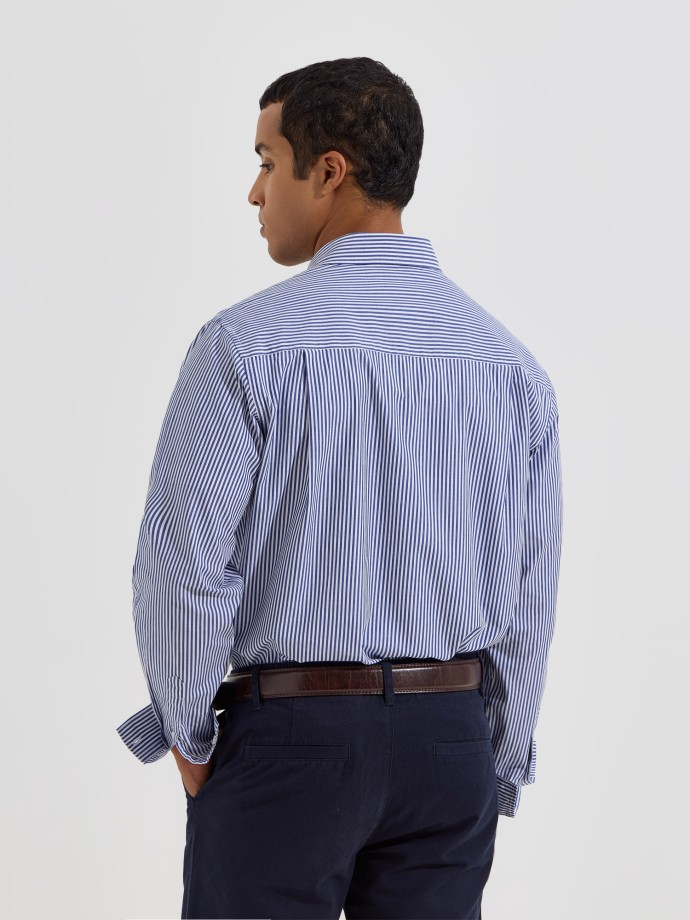 Camisa cl�ssica �s riscas