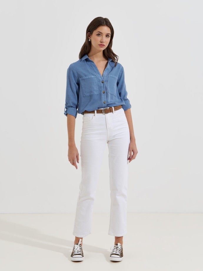 Camisa com bolsos e mangas ajust�veis