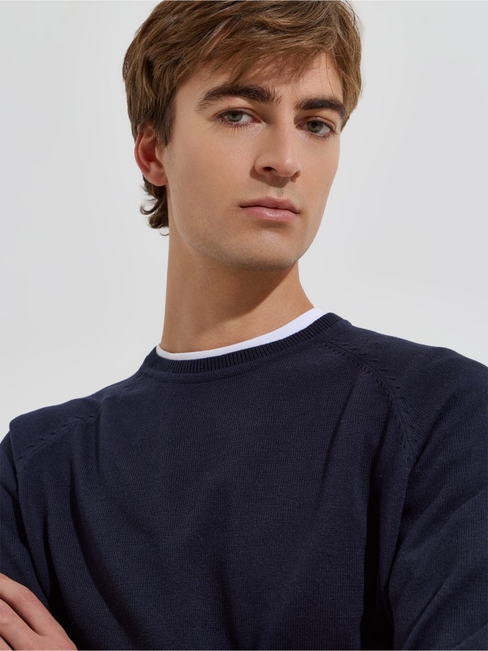 Camisola de malha com decote redondo