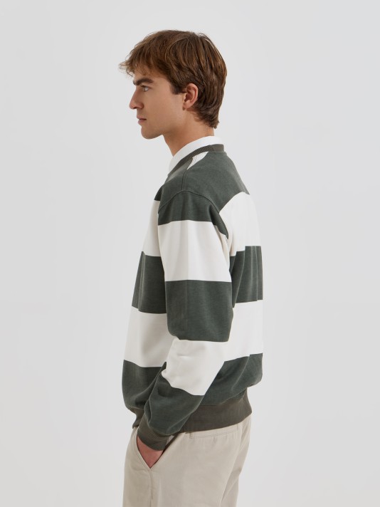 Camisola de felpa com riscas largas Camisola de felpa com riscas largas