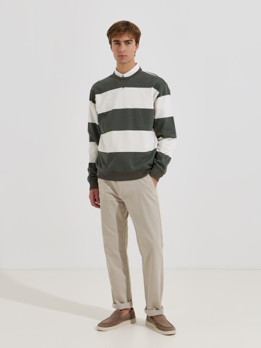 Camisola de felpa com riscas largas Camisola de felpa com riscas largas