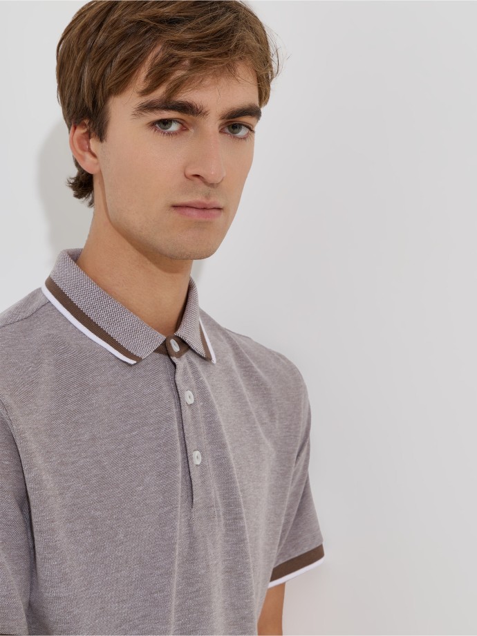 Polo em malha piquet