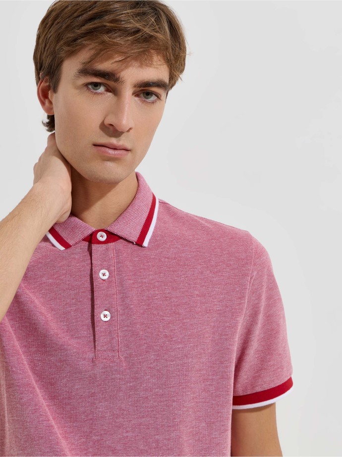 Polo em malha piquet