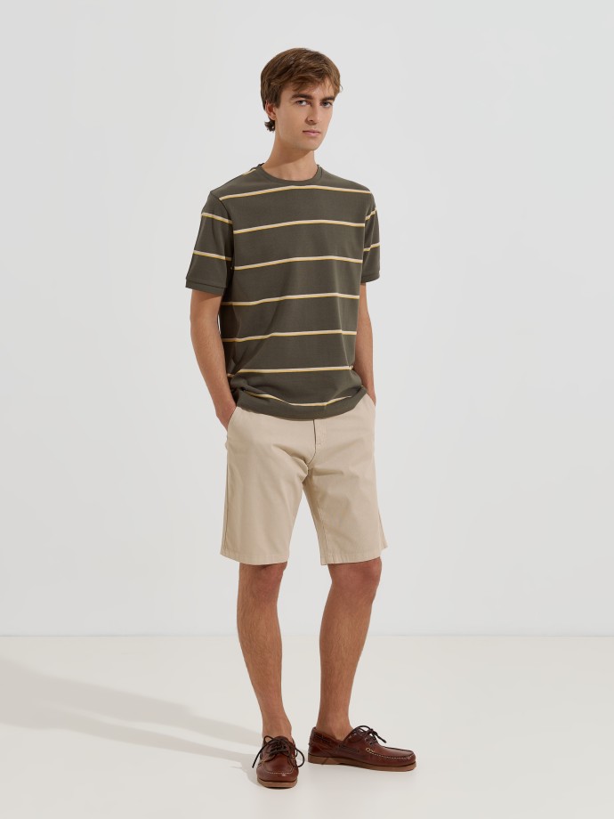 T-shirt �s riscas em algod�o