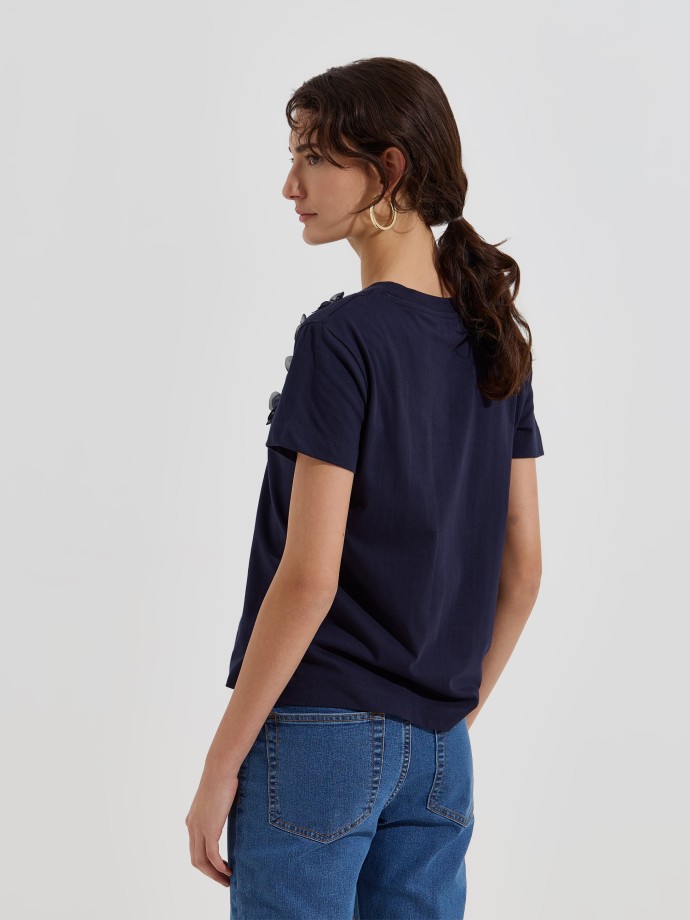 T-shirt com flores