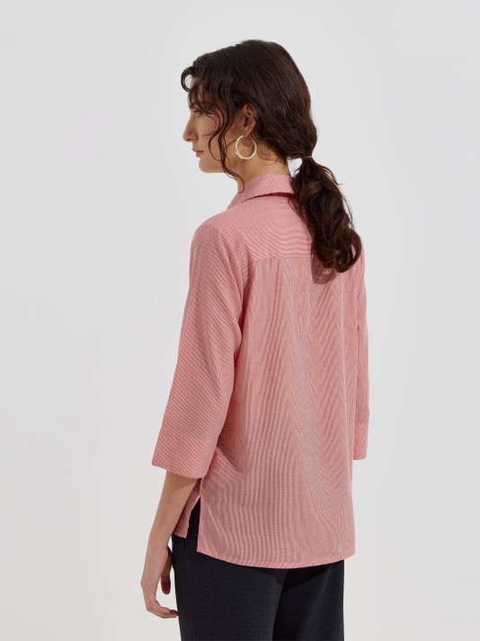 Blusa às riscas com colarinho Blusa às riscas com colarinho