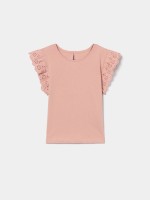 T-shirt com bordado inglês T-shirt com bordado inglês