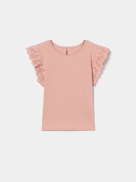 T-shirt com bordado ingl�s