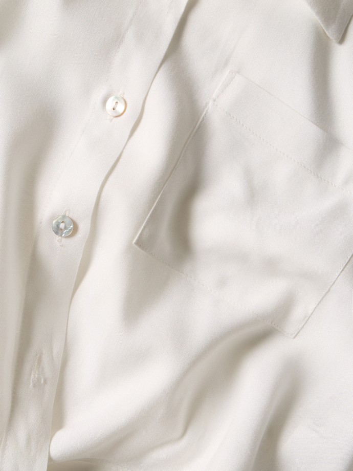 Camisa com n� na base