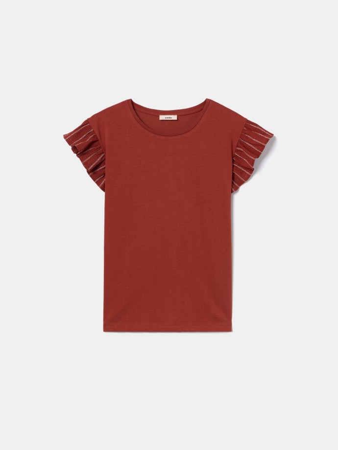 T-shirt com folhos nas mangas