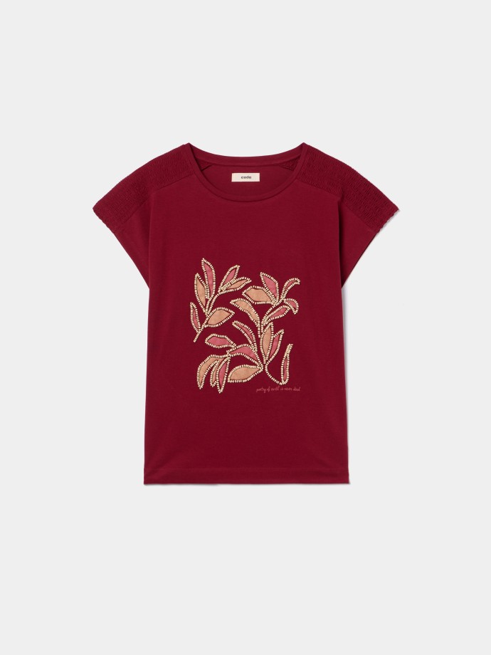 T-shirt com missangas