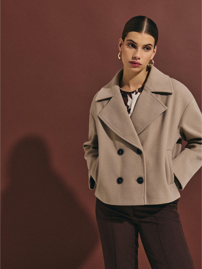 Casaco curto em fazenda